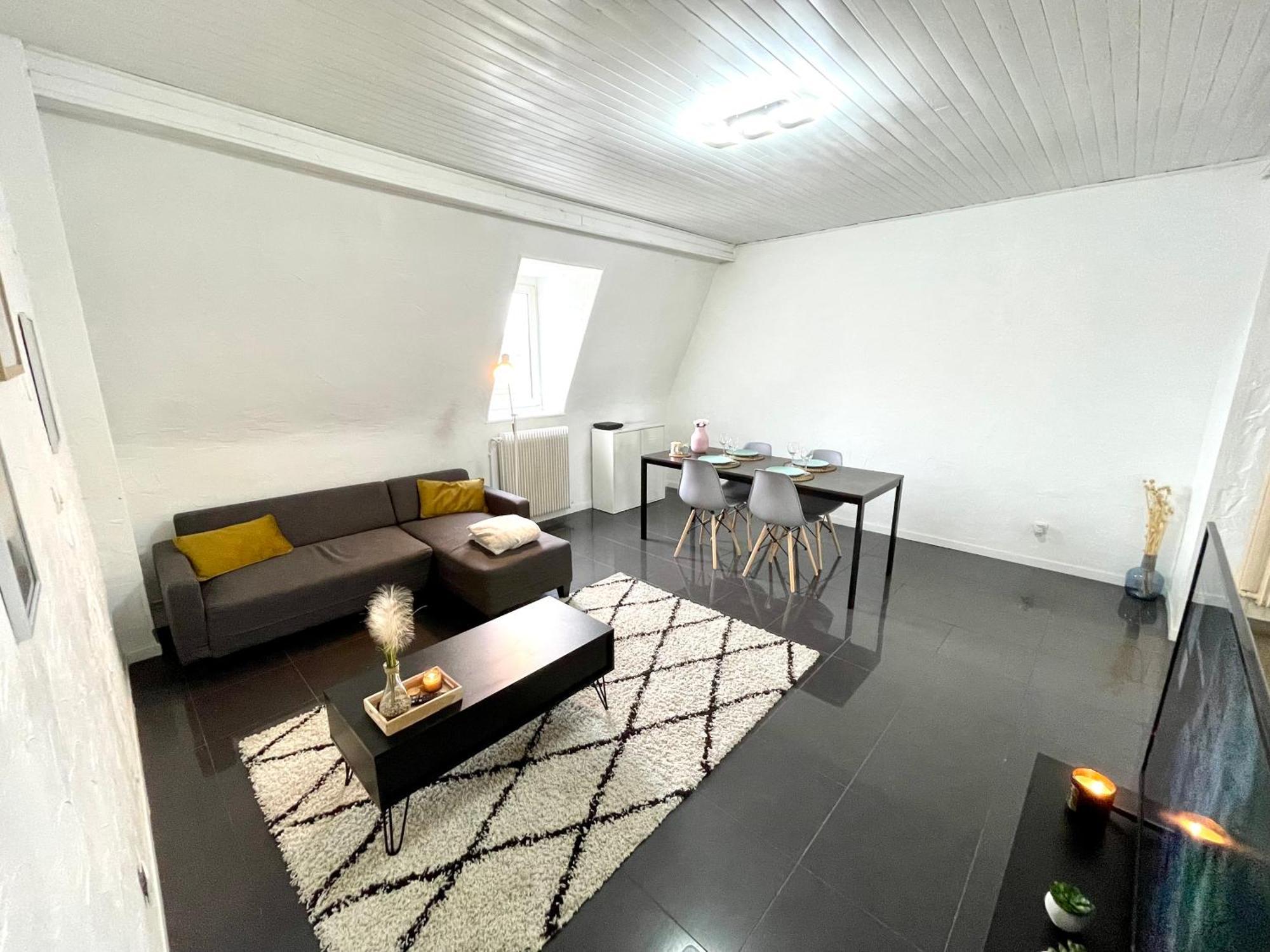 Appartement Duplex 90M2 - 3 Chambres - Mulhouse Eksteriør bilde